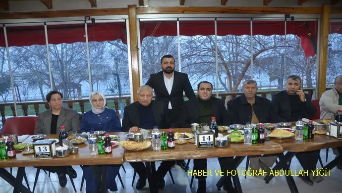 İŞ İNSANI MÜSLÜM IŞIK `TAN İFTAR YEMEĞİ