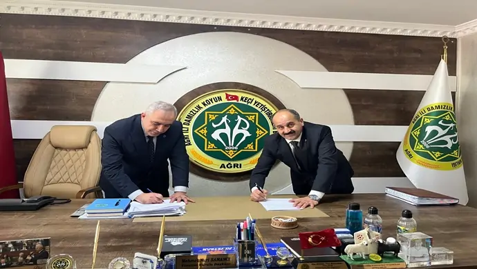 Ağrı İli Damızlık Koyun Keçi Yetiştiricileri Birliği Türkiye İş Bankası ile iş birliği protokolü imzaladı